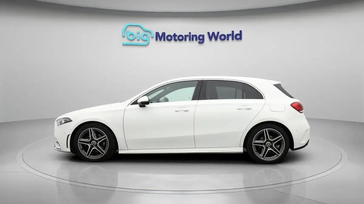 2019-mercedes-benz-a-class-13-a180-amg-line-executive-hatchback-5d-7g-dct-big-4