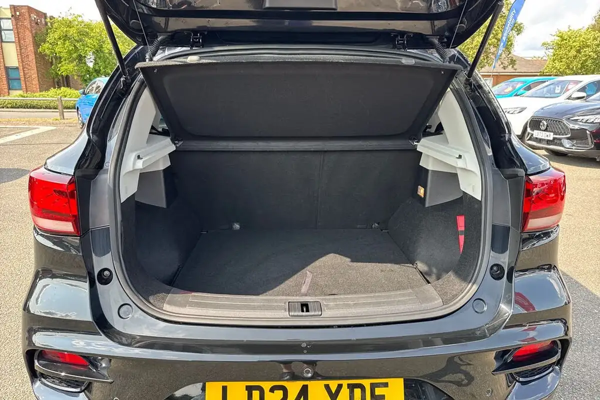 2024-mg-zs-suv-10t-gdi-exclusive-auto-big-15