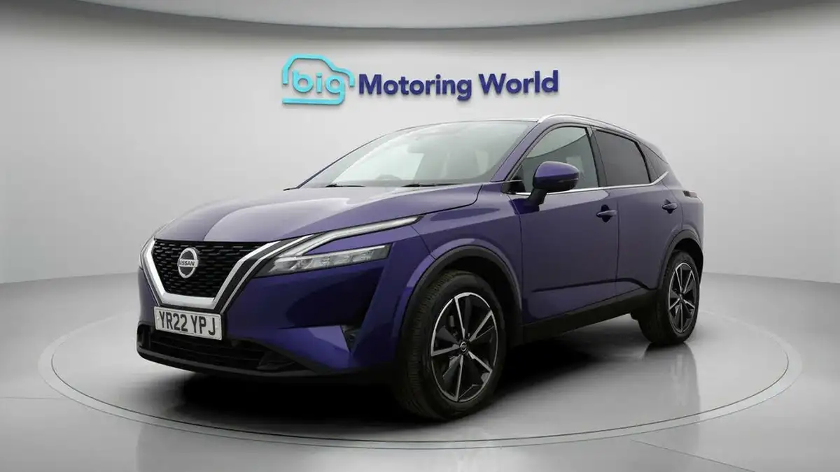 2022-nissan-qashqai-13-dig-t-tekna-158ps-xtronic-big-3