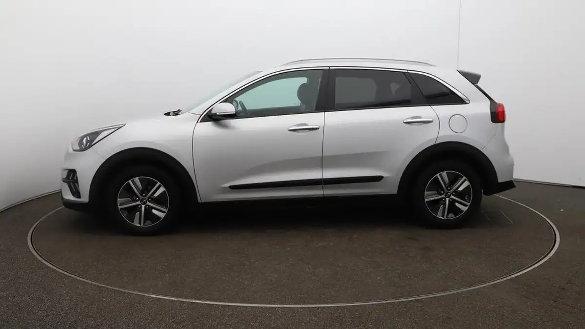 2021-kia-niro-16-gdi-2-big-64