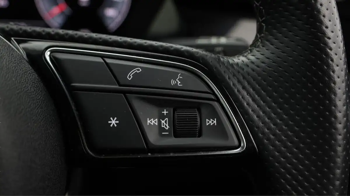 2022-audi-a3-15-35-tfsi-edition-1-sportback-5d-big-24