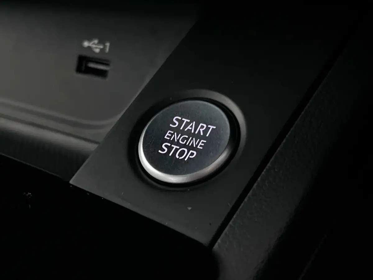 2020-audi-a4-20-35-tdi-black-edition-big-44