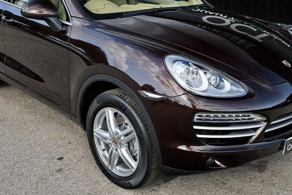 2014-porsche-cayenne-30td-platinum-edition-big-16