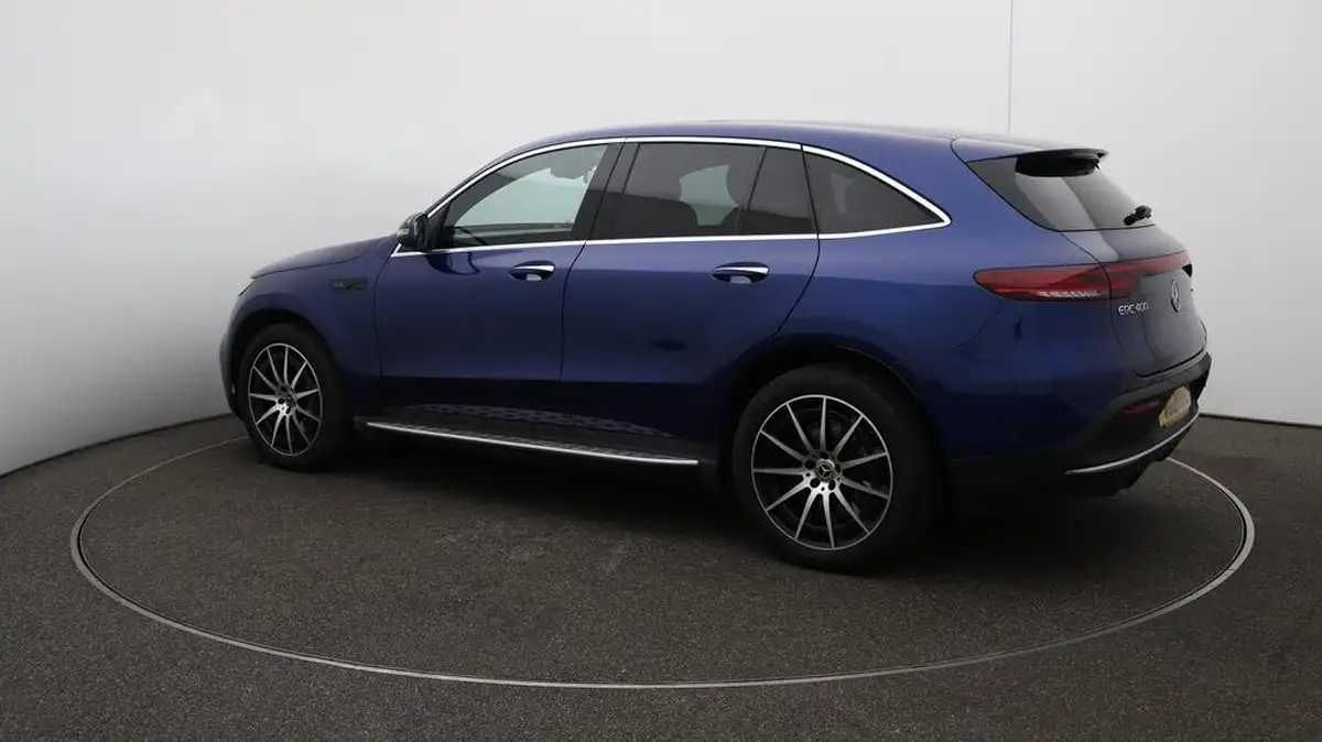 2021-mercedes-benz-eqc-e-eqc-400-amg-line-big-28