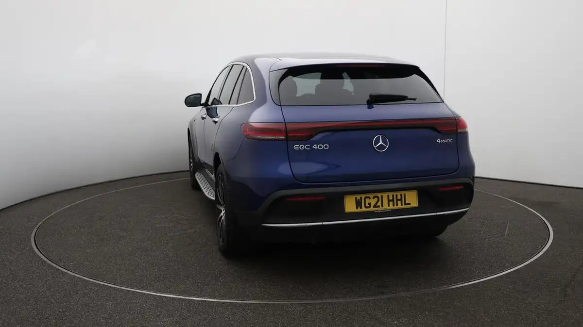 2021-mercedes-benz-eqc-e-eqc-400-amg-line-big-52