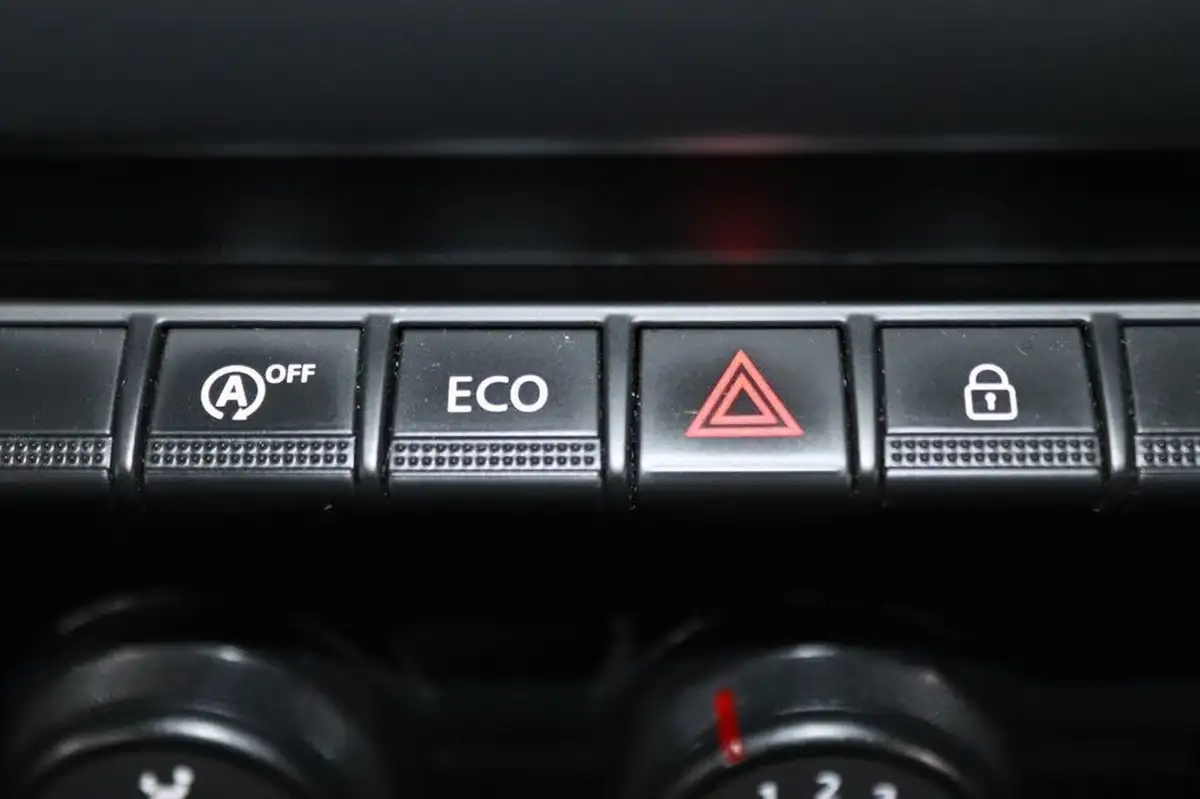2018-dacia-duster-15dci-essential-big-51