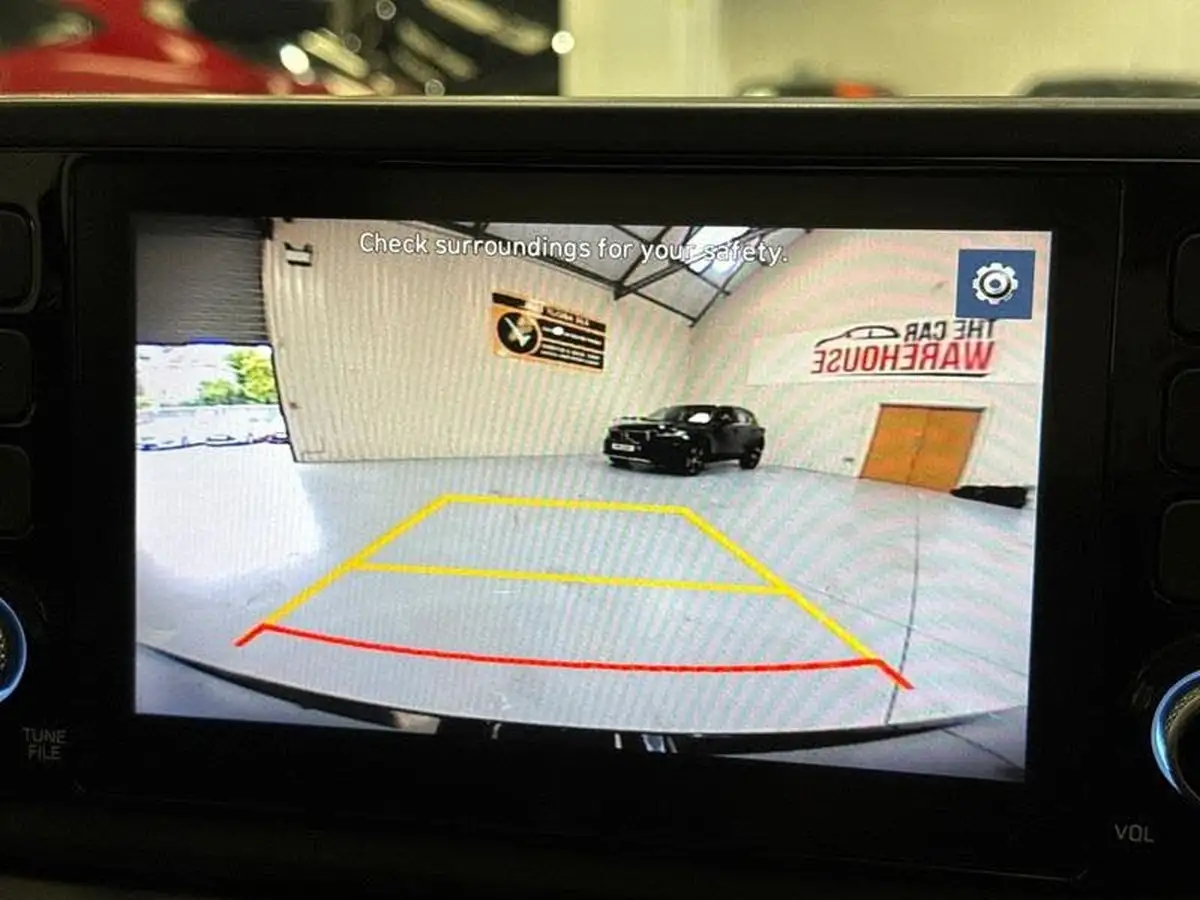 2022-hyundai-i20-10-t-gdi-se-connect-eclutch-imt-big-31