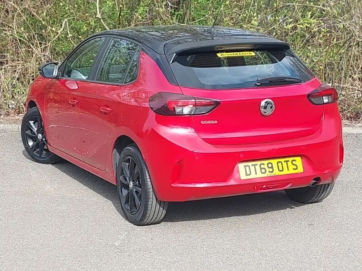 2020-vauxhall-corsa-12-turbo-se-nav-big-1