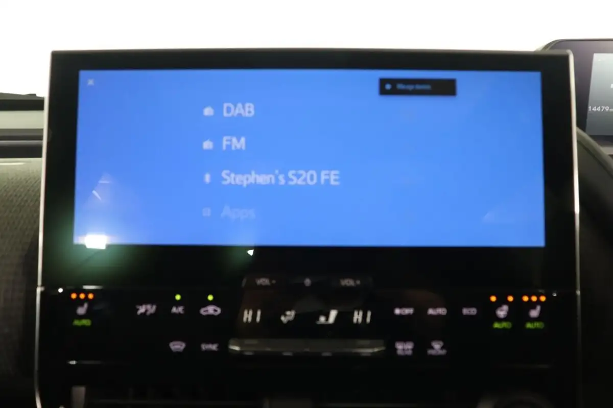 2023-subaru-solterra-e-touring-big-37