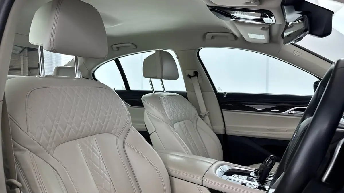 2021-bmw-7-series-30td-730d-big-26