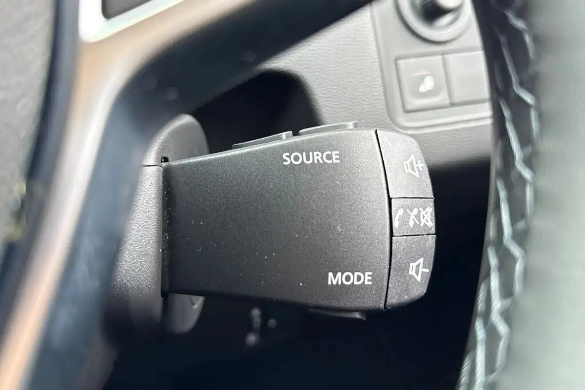 2022-dacia-duster-09-tce-prestige-big-39