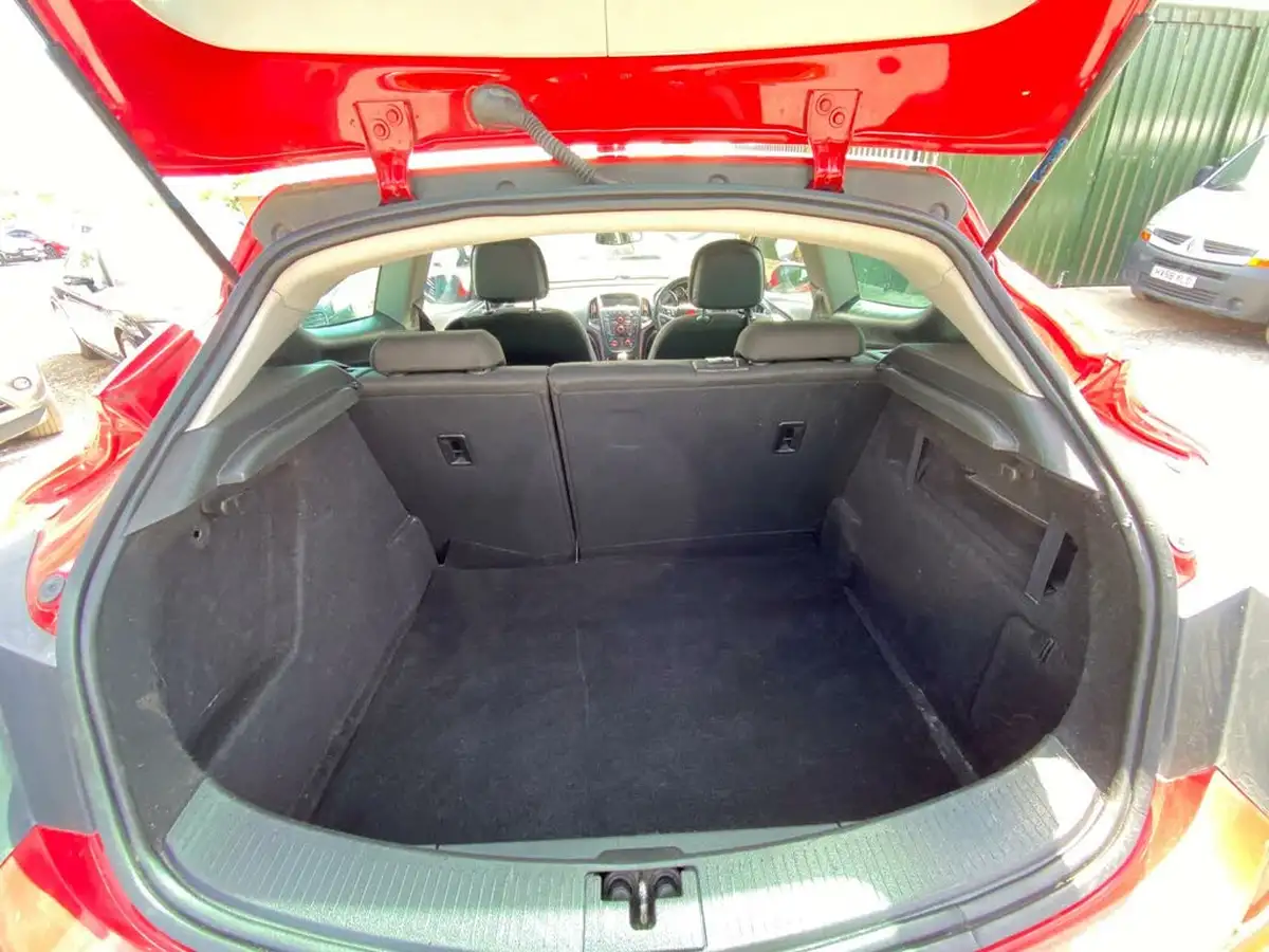 2015-vauxhall-gtc-16-limited-edition-big-7