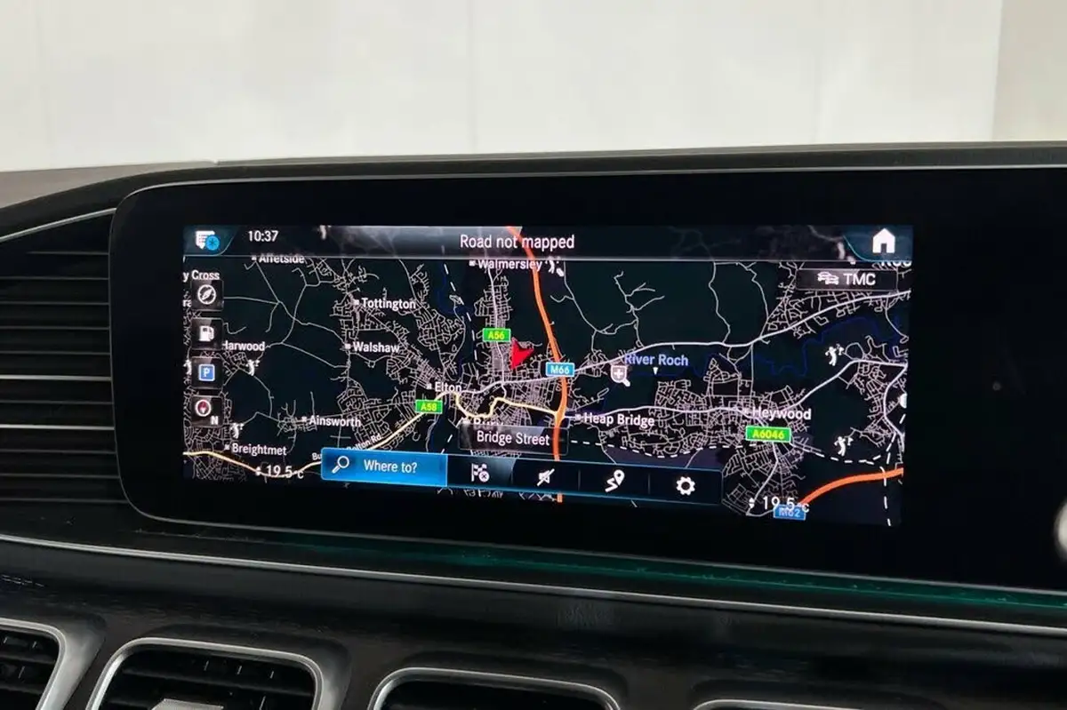 2020-mercedes-benz-gle-class-20d-gle300d-amg-line-5-big-16