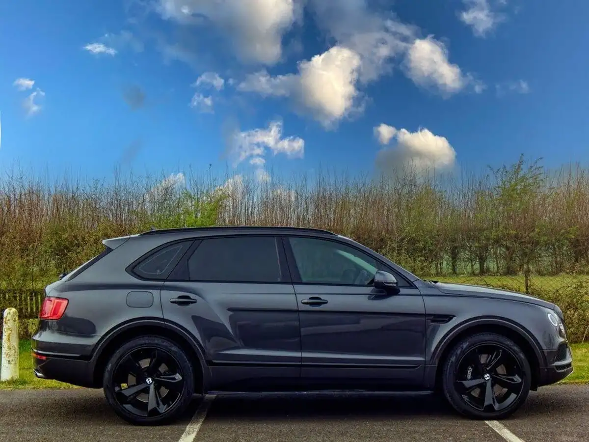 2017-bentley-bentayga-40-diesel-big-6