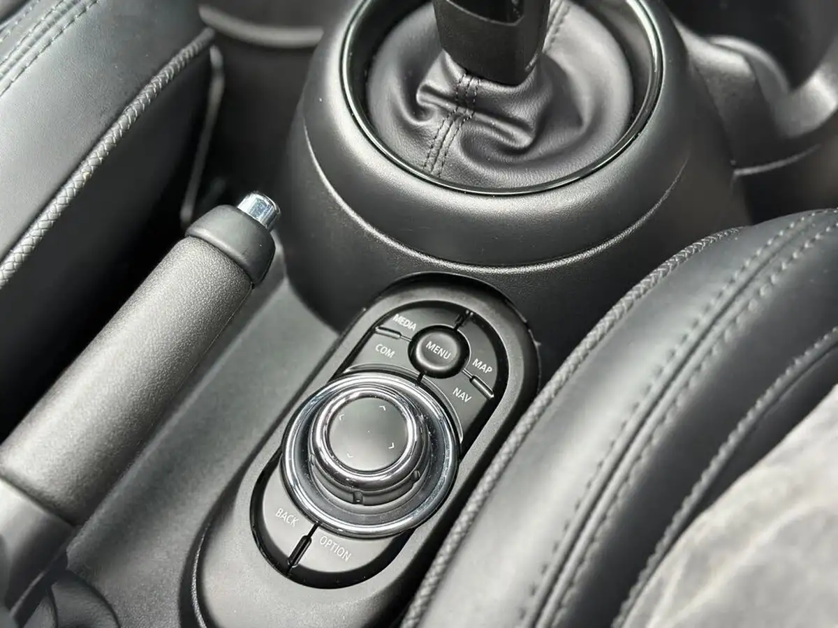 2022-mini-cooper-20-cooper-s-exclusive-premium-hatchback-5d-auto-big-12
