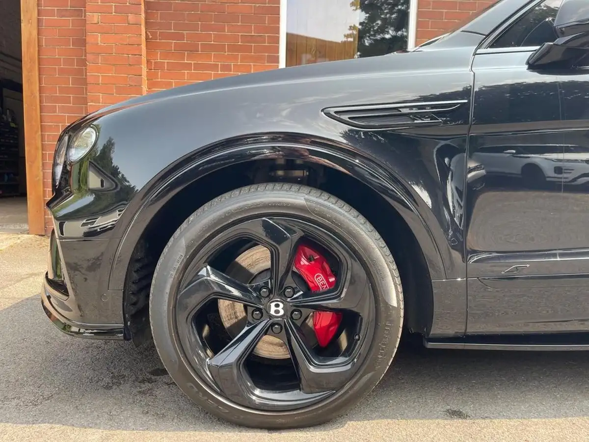 2023-bentley-bentayga-40-v8-s-big-10