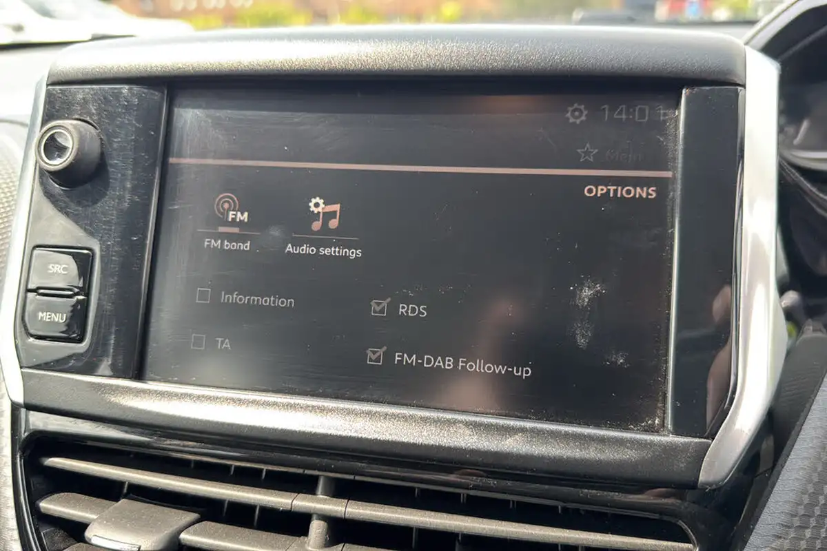 2018-peugeot-2008-suv-12-puretech-active-82bhp-ss-big-18