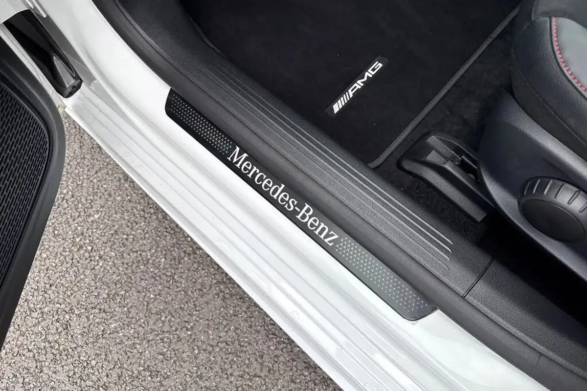 2022-mercedes-benz-a-class-13-a180-amg-line-executive-hatchback-5d-7g-dct-big-35