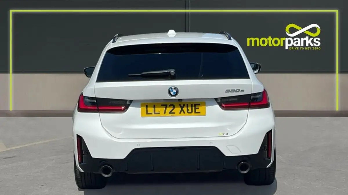 2022-bmw-3-series-20-330e-m-sport-touring-5d-big-3