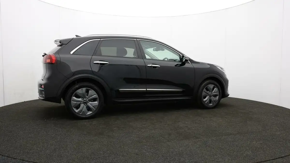 2021-kia-e-niro-ev-4-big-33