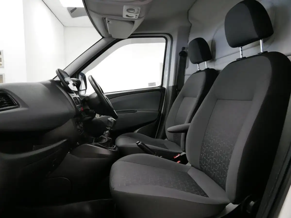 2022-fiat-doblo-cargo-16jtd-l2h1-maxi-tecnico-120bhpeu6d-panel-van-big-20