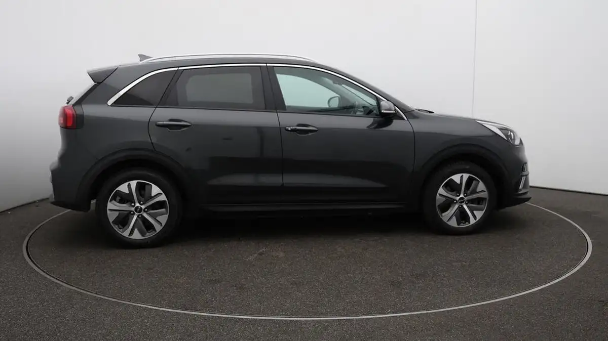 2021-kia-e-niro-ev-2-64-big-43