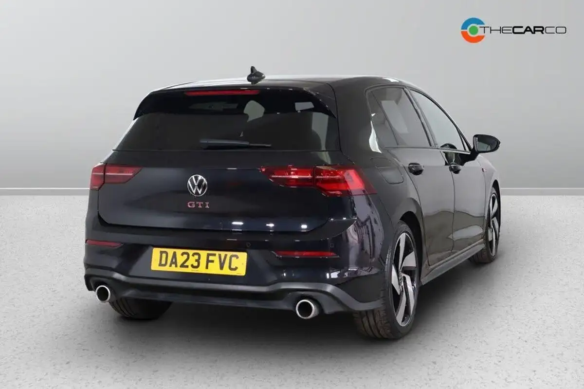 2023-volkswagen-golf-20-tsi-gti-dsg-big-10