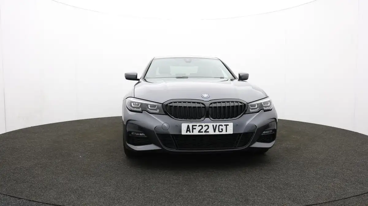2022-bmw-3-series-20-330e-m-sport-pro-pack-saloon-4d-big-47
