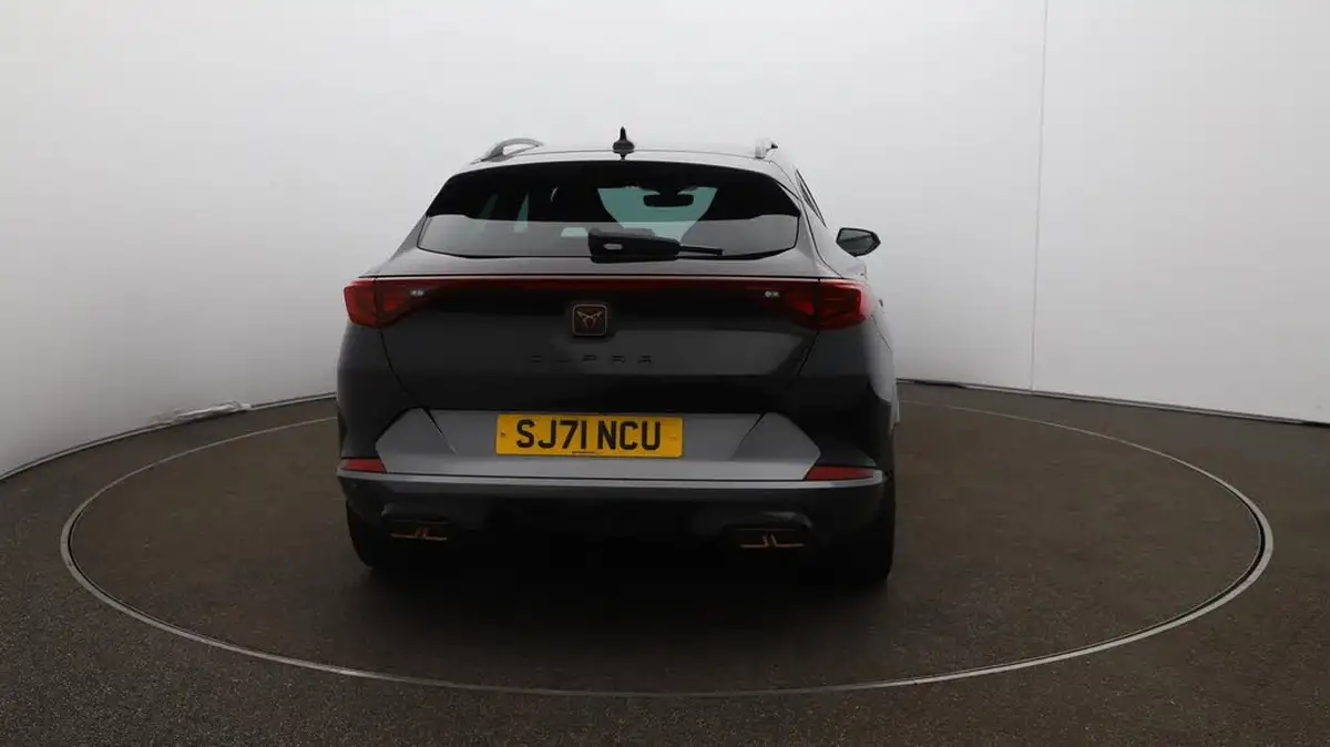 2021-cupra-formentor-14-e-hybrid-vz1-big-48