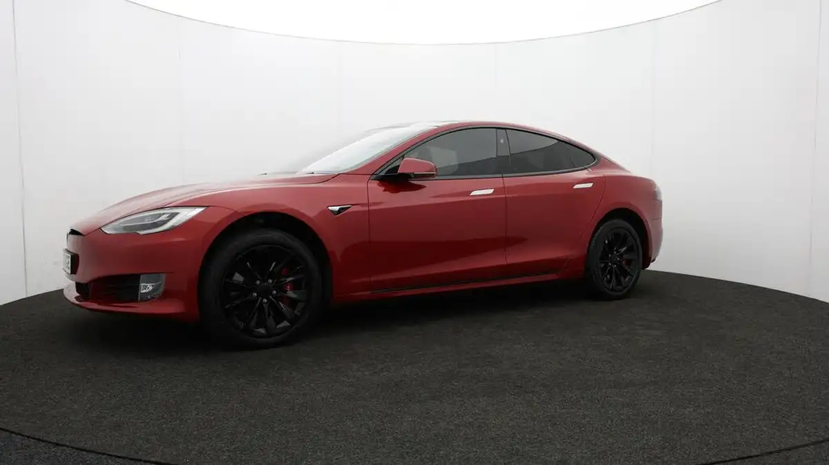2018-tesla-model-s-e-100d-big-52