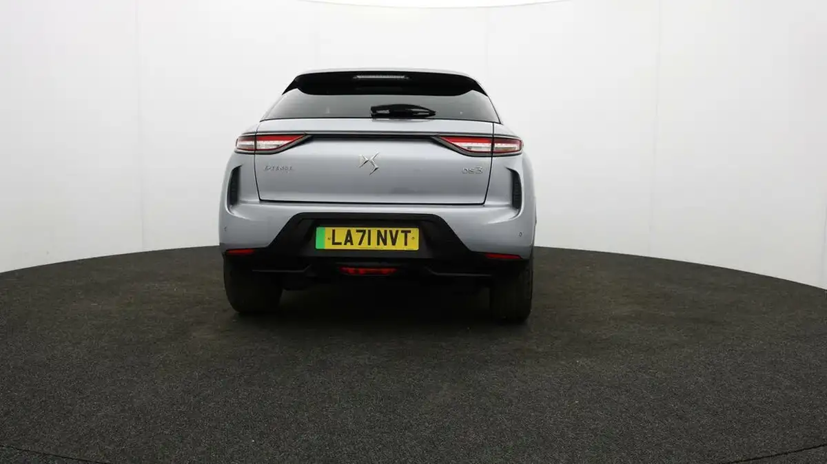 2022-ds-ds-3-crossback-e-tense-bastille-big-5