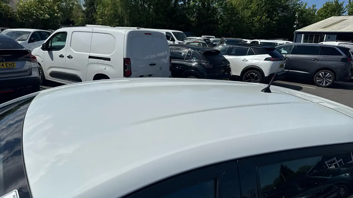 2018-nissan-micra-09-ig-t-acenta-big-45