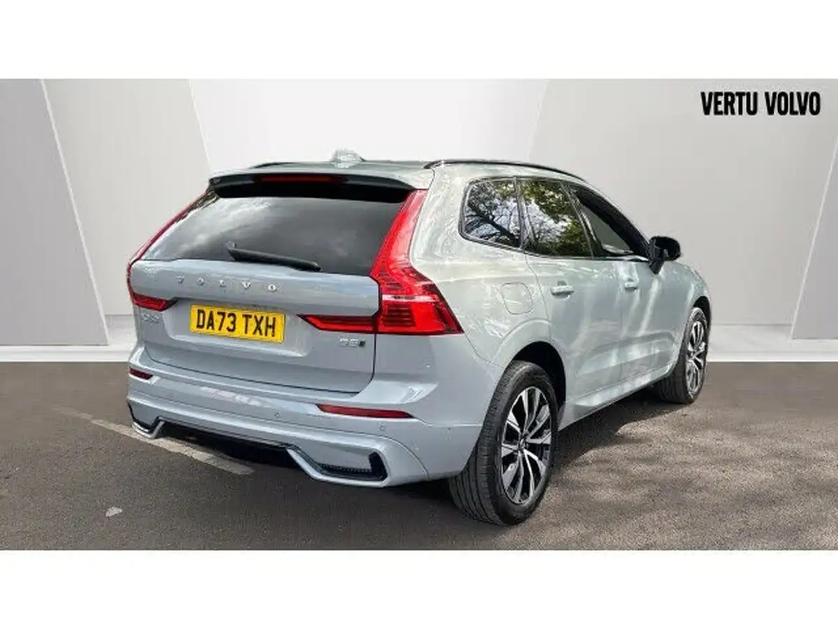 2023-volvo-xc60-20-b5-plus-big-6