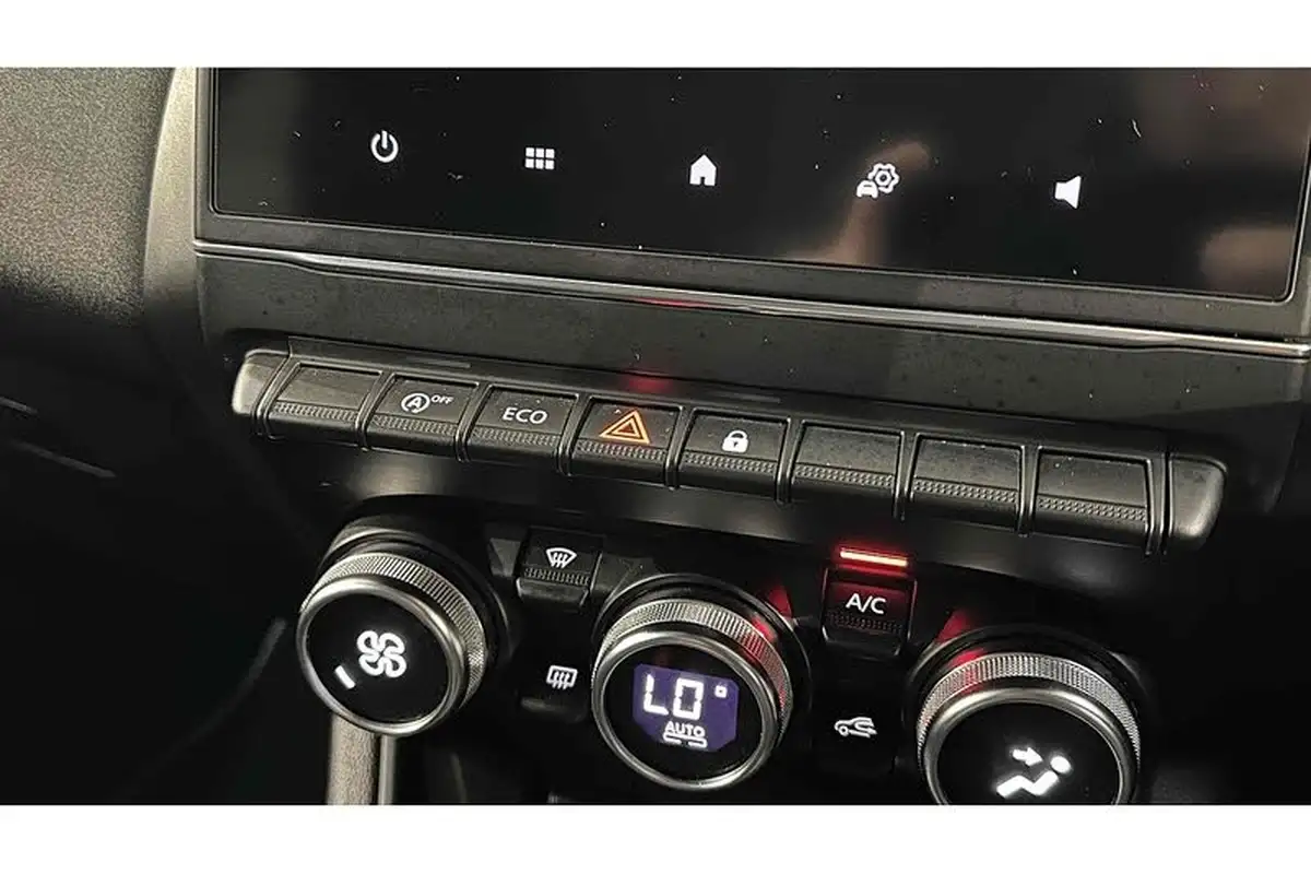 2021-renault-captur-13-tce-iconic-140ps-big-32