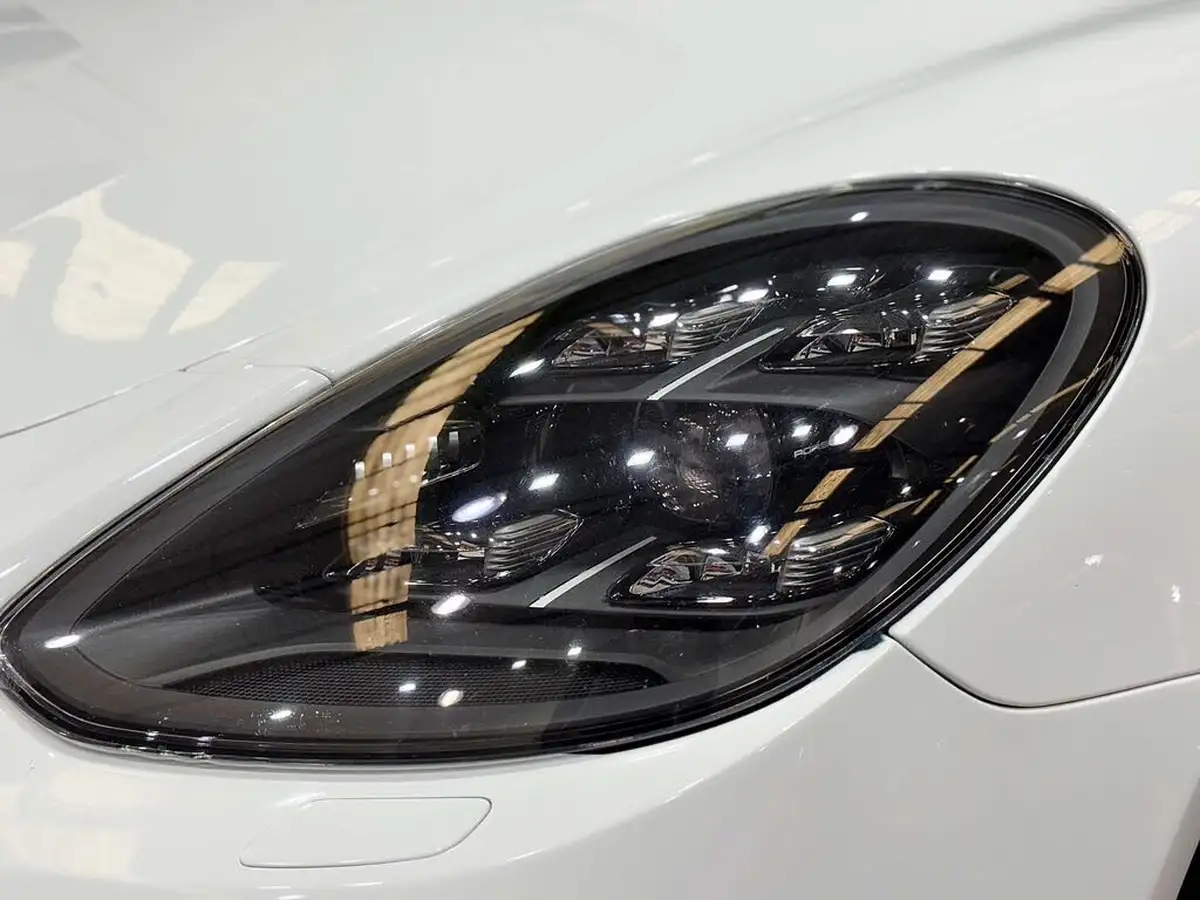2018-porsche-panamera-29-v6-4-e-hybrid-sport-turismo-big-72