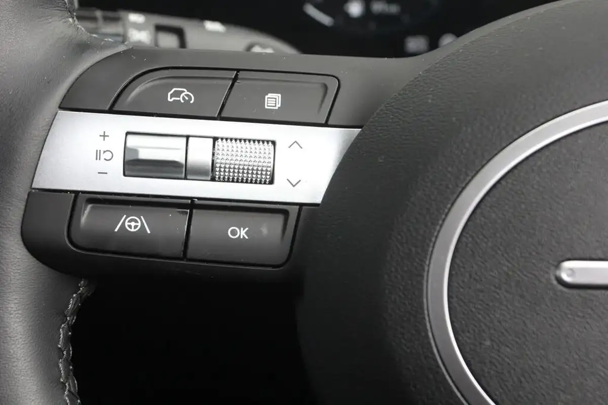 2025-hyundai-tucson-16-t-gdi-advance-160ps-big-17