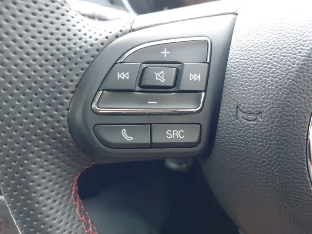 2024-mg-hs-15t-gdi-trophy-258ps-plug-in-hybrid-1490cc-auto-big-14