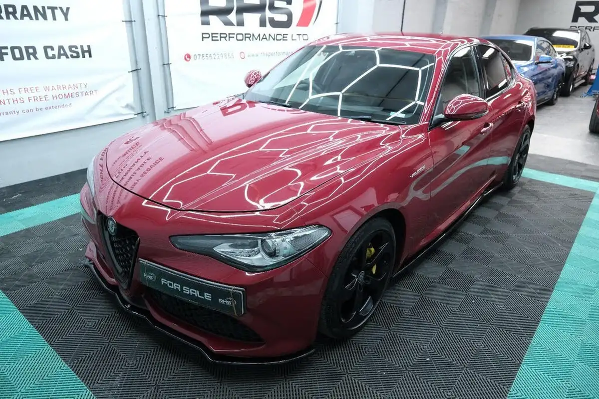 2017-alfa-romeo-giulia-20-veloce-big-4