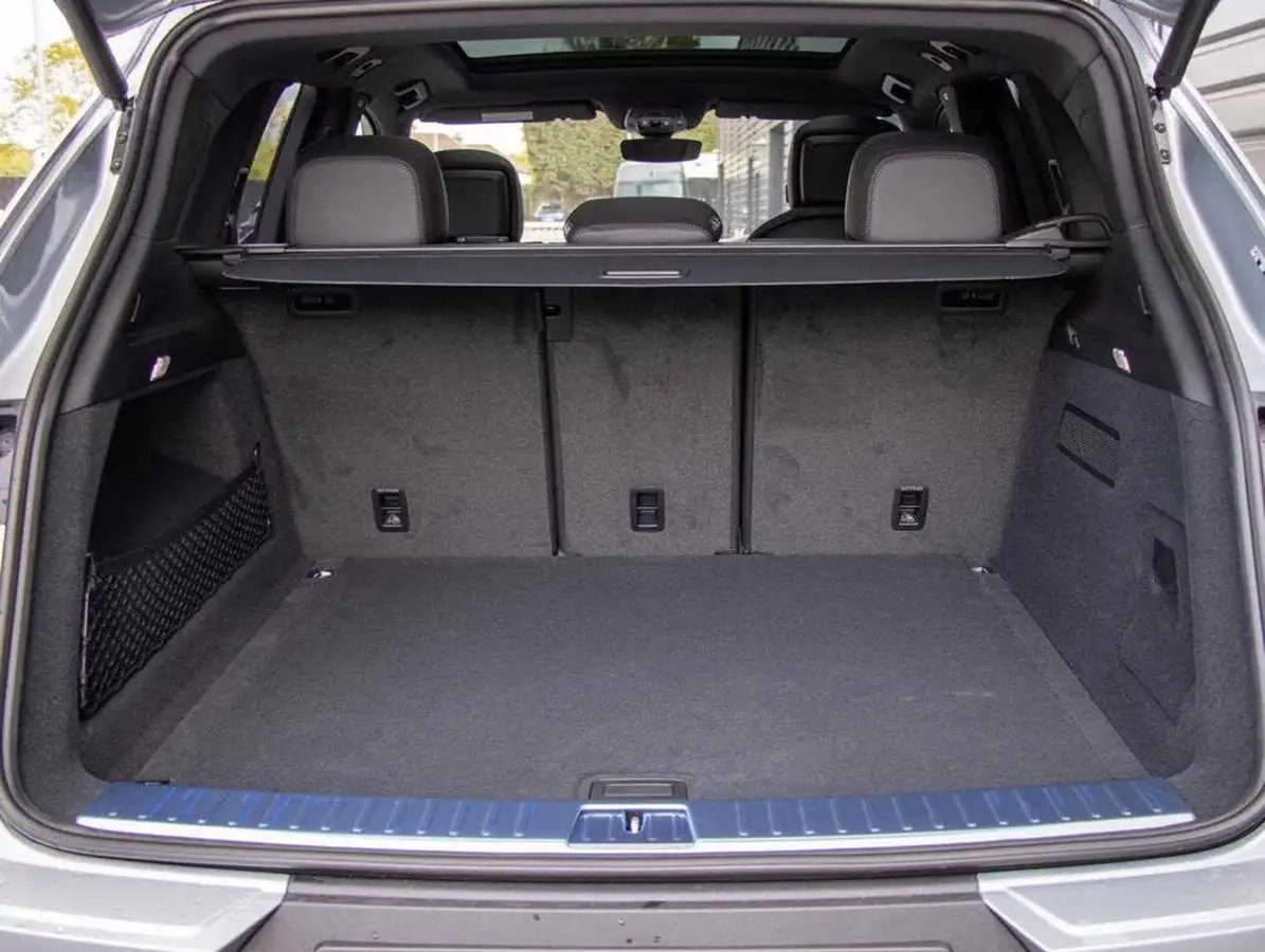 2025-porsche-cayenne-30-v6-353ps-station-wagon-big-23