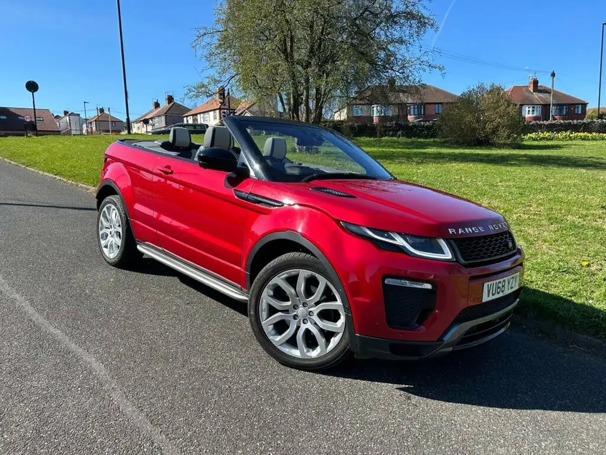 2018-land-rover-range-rover-evoque-20td4-hse-dynamic-lux-ss-convertible-2d-auto-big-2
