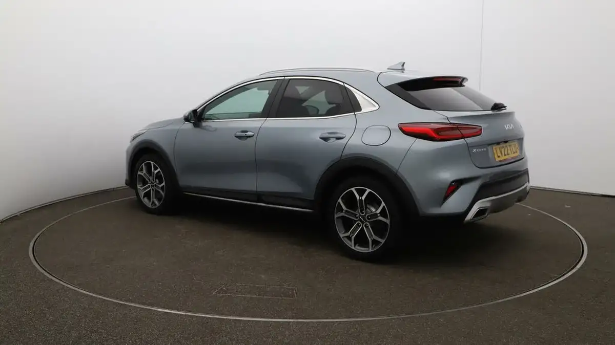 2022-kia-xceed-15-t-gdi-3-big-26