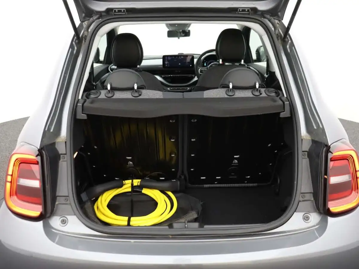 2022-fiat-500-e-icon-117bhp-big-14