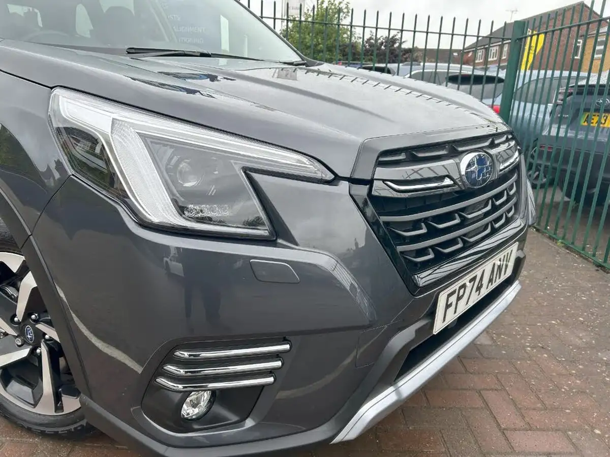 2024-subaru-forester-20-e-boxer-xe-premium-big-8
