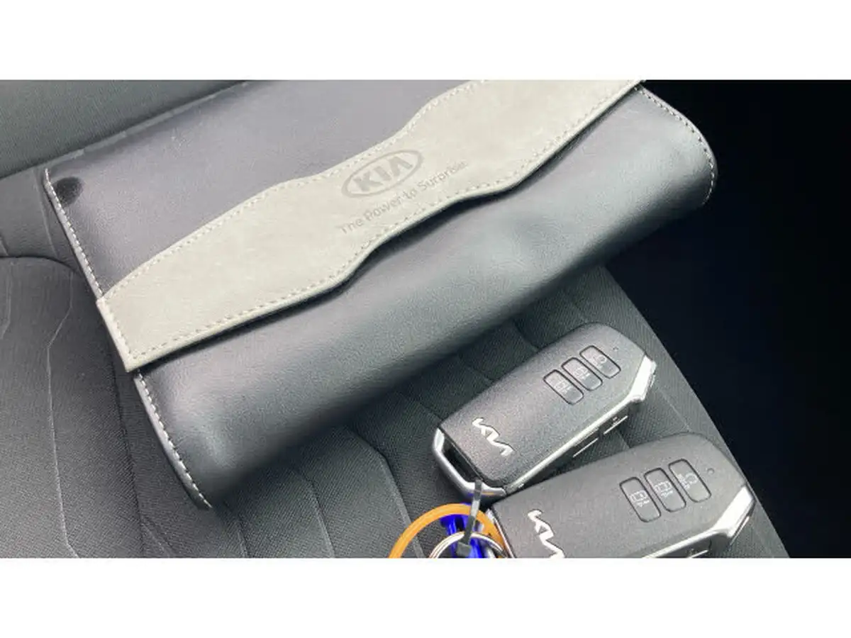 2022-kia-sportage-16-t-gdi-4-226bhp-hev-auto-big-18