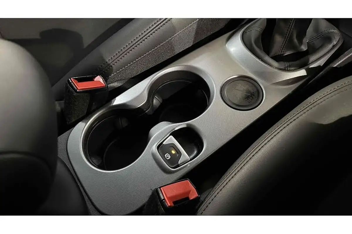 2021-fiat-500x-10-firefly-turbo-connect-big-40