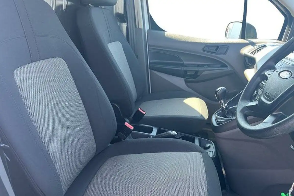 2022-ford-transit-connect-15-ecoblue-l1-220-leader-75pseu6dt-panel-big-10