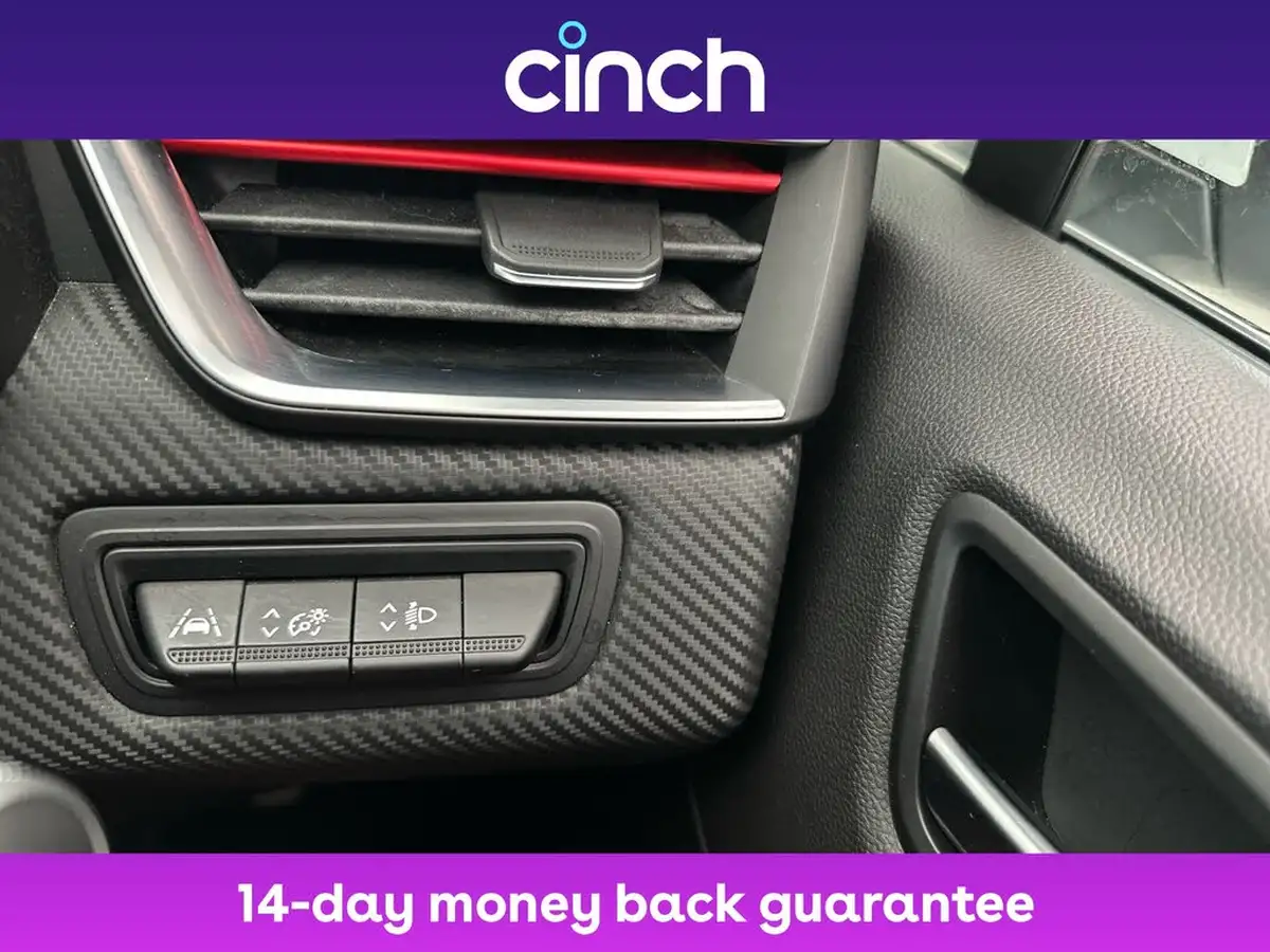 2020-renault-clio-10-tce-rs-line-bose-edition-big-34