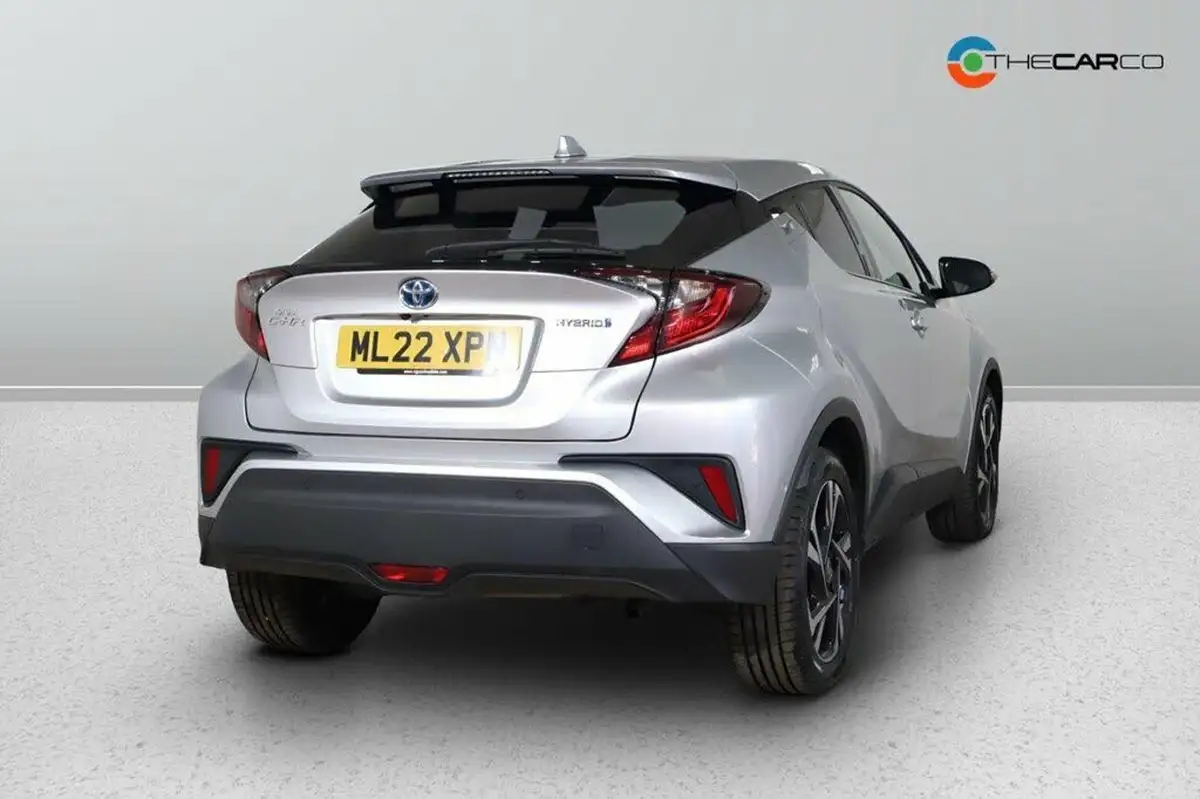 2022-toyota-c-hr-18-vvt-i-design-big-11