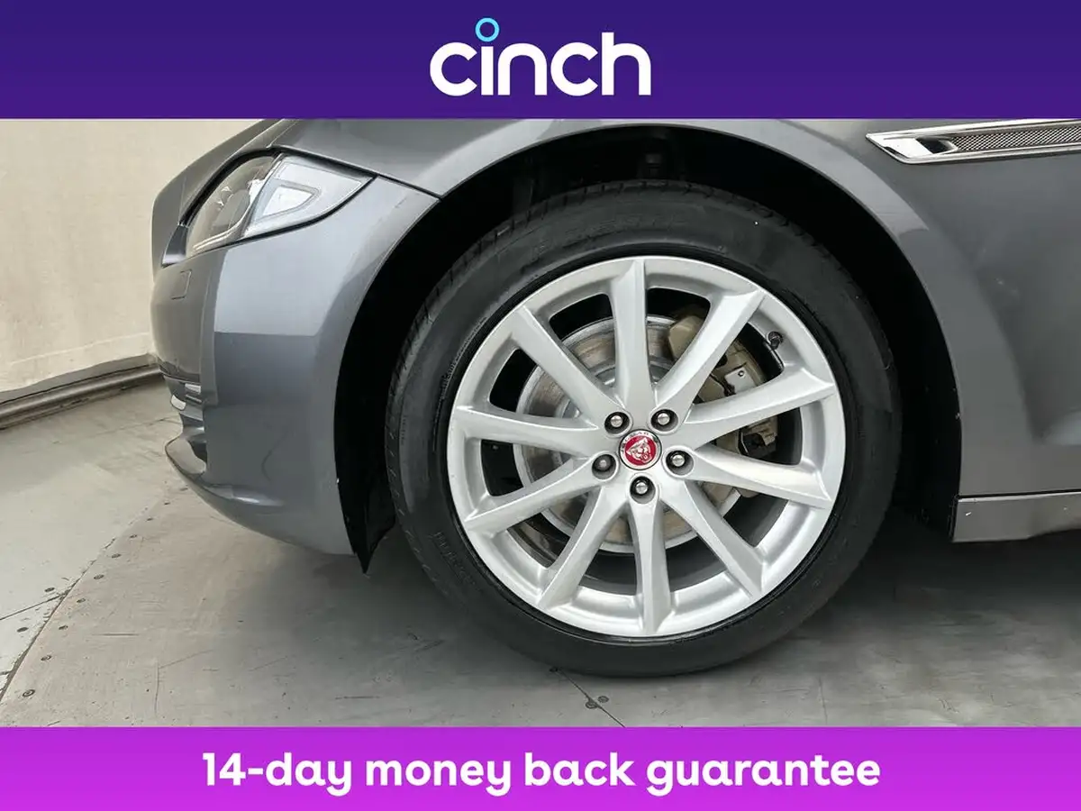 2017-jaguar-xj-series-30td-xj-luxury-30tdv6-296bhp-swb-big-23