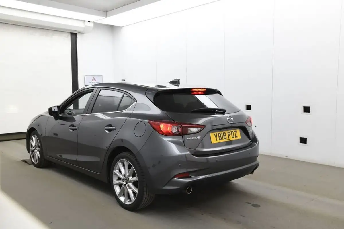 2018-mazda-mazda3-20-sport-nav-120ps-hatchback-5d-big-2